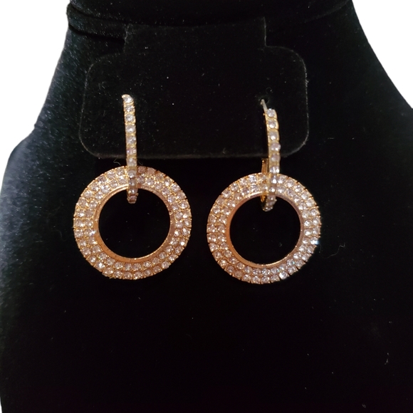 High shine Gold crystal earrings - Picture 2 of 10